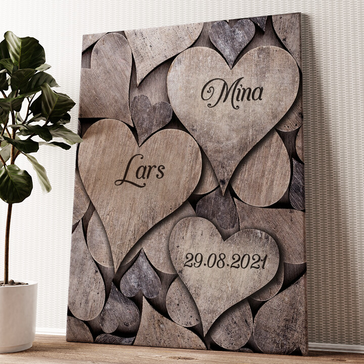 Leinwandbild personalisiert Herzen aus Holz