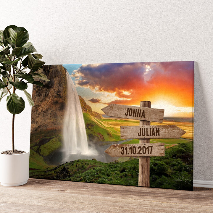 Leinwandbild personalisiert Wasserfallromantik